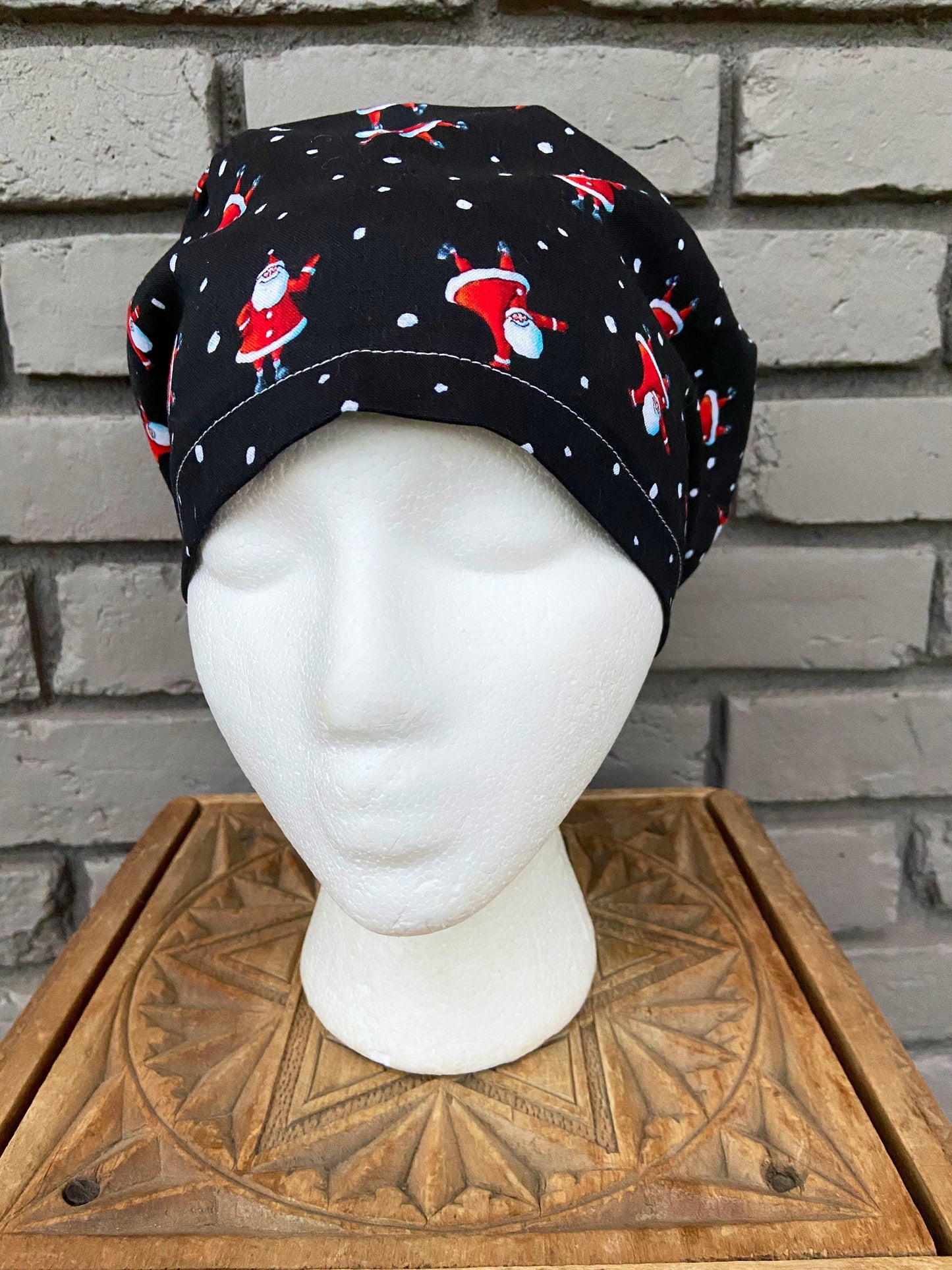 Dancing Santa Scrub Cap | Stitchy Witch Co. - StitchyWitch